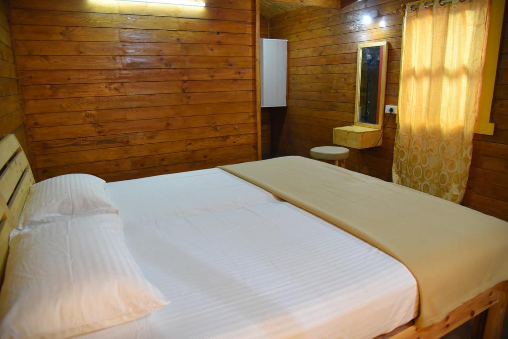 Agonda Beach Bumps Otel Dış mekan fotoğraf